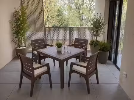 vente appartement 2 pièces 43 m² à genas (69740)  260 000 €