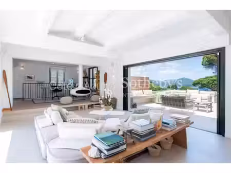 maison contemporaine à vendre à gassin