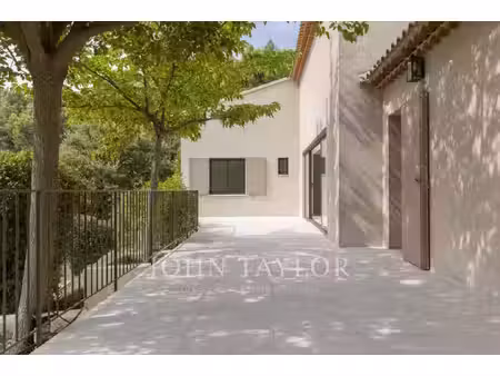 maison de luxe à vendre dans le quartier nord est