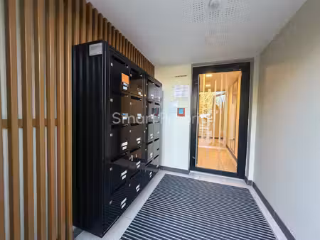 bassens - appartement t4 84 m2 -