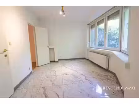 appartement à louer à rue du mont saint-alban 46a laeken (vbe60968)