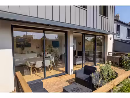 nantes - canclaux : charmante maison familiale  jardin et garage
