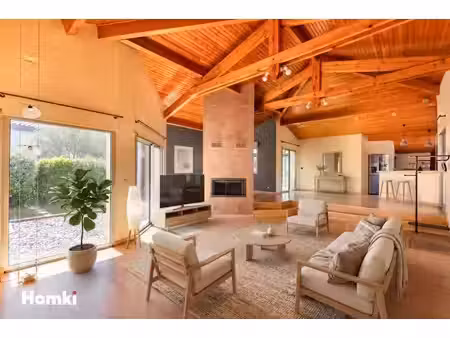 maison/villa t6 de 207 m² à beaupuy 31850