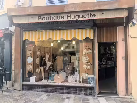 vente commerce 35 m² hyères (83400)