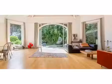 maison avec piscine et jardin garches (92)