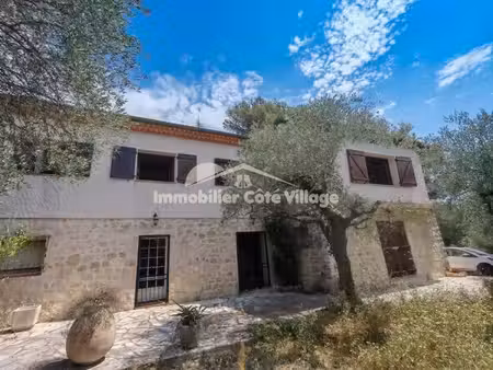 grande maison familiale avec jardin et logements indépendan