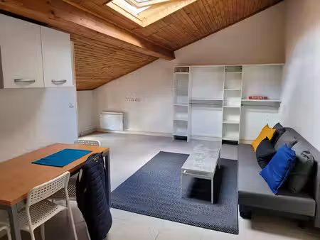 pantin ? un studio plein de charme à 2 minutes du métro
