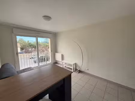 appartement t1 à louer à talence peylanne - calme et lumineux