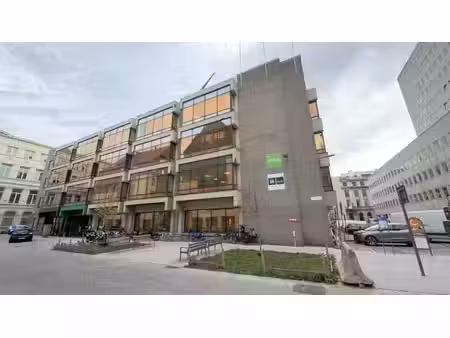 bureaux prêts à l'emploi à louer dans le centre d'anvers.