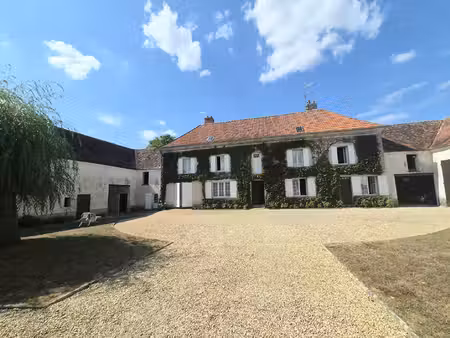 corps de ferme en vente a la ferte sous jouarre