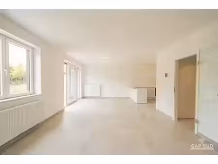 appartement neuf : deux chambres  terrasse  jardin  parking