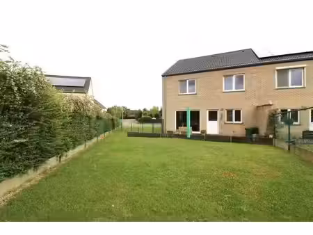 moderne driegevelwoning met 3 slpk en tuin op rustige locati