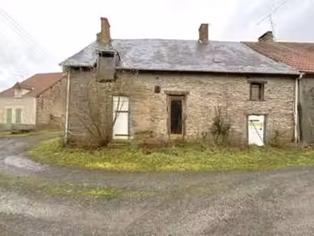 vente longère et corps de ferme à moutier-malcard (23220) : à vendre / 80m² moutier-malcar