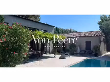maison avec piscine saint-rémy-de-provence (13)