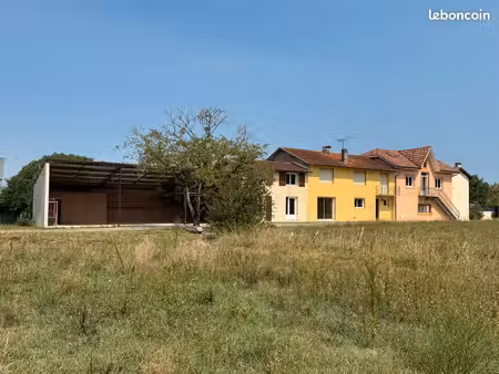 ? amou – maison 138 m² à rénover