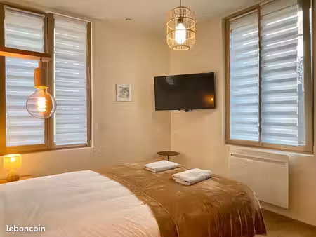 appartement t2 meublé 31m² – hypercentre coutances (face cathédrale) - plain-pied