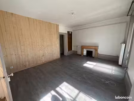 appartement t3 lons