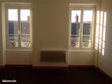appartement lumineux à marboué