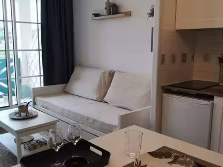 studio à louer talmont st hilaire à l'année