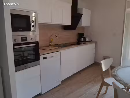 superbe appartement avec parking   jardin   plage