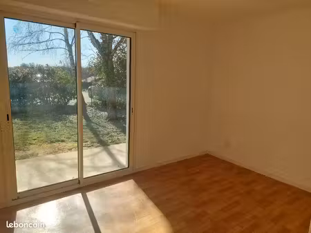 t3 avec jardin (eau + chauffage compris)