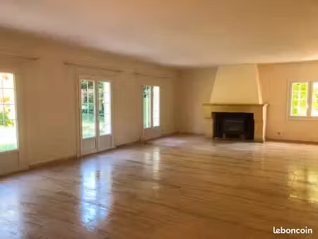 belle maison a la campagne