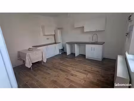 lille fives – rare maison 1930 rénovée avec jardin – 60 m² – 2 chambres