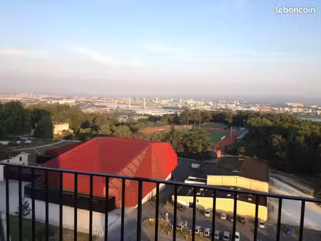 t3 haut cenon avec vue exceptionnelle