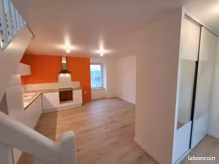 plérin - duplex 2 pièces - 55 m² avec surface sous rampants aménagés - location appartemen