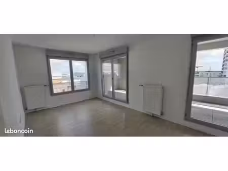 appartement 3 pièces 63 m²