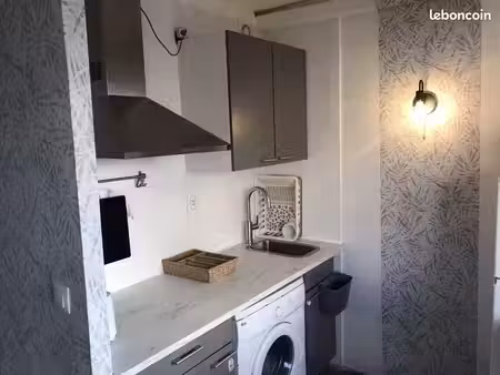 beau studio meublé cosy 20m² avec balcon