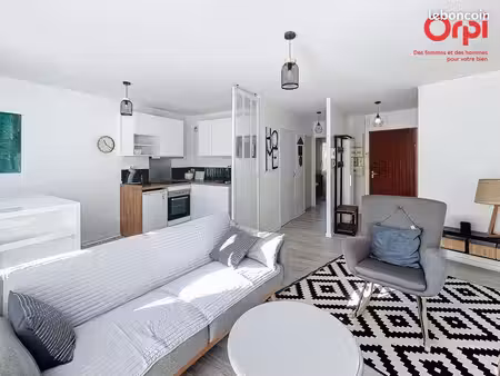 appartement 2 pièces 50 m²