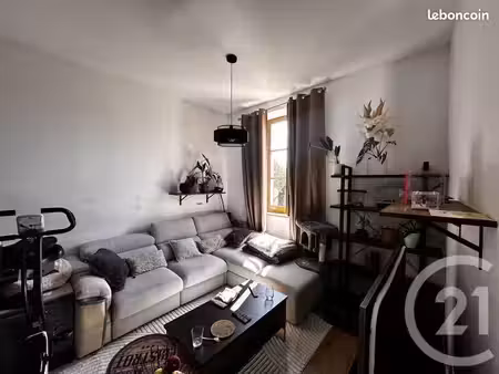 appartement 2 pièces 52 m²