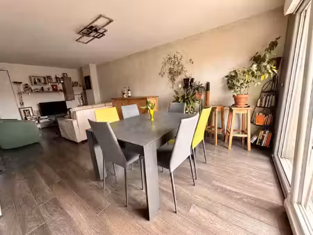 duplex familial en hyper centre 4 chambres