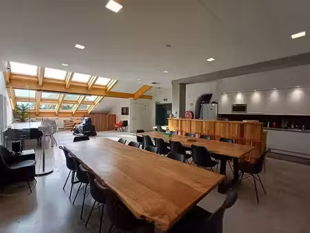 bureaux à louer à route de louvain-la-neuve 4 namur (vbe61011)