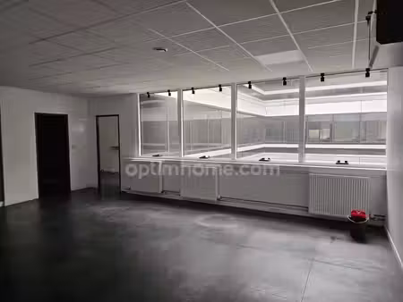 location bureau 1 pièce 70 m² à pontoise (95000)