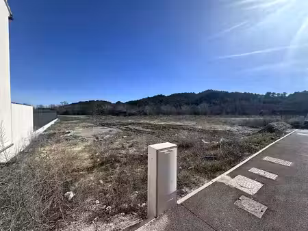 vente terrain 456 m² à le puy-sainte-réparade (13610)  220 000 €