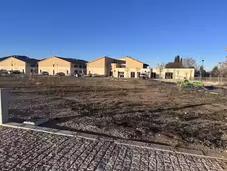 vente terrain 387 m² à peyrolles-en-provence (13860)  162 000 €