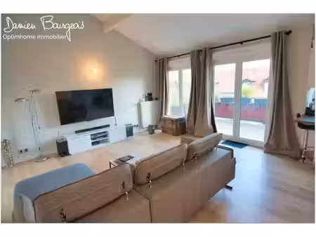 location meublée appartement 3 pièces 65 m² à sergy (01630)  1 590 €