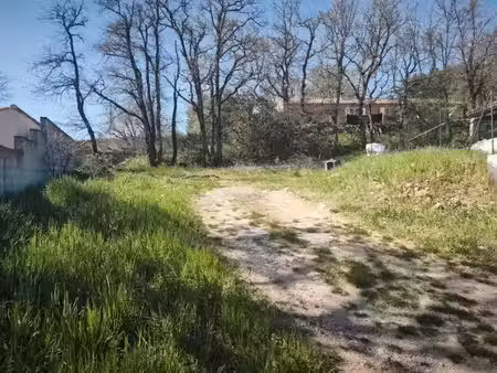 vente terrain 442 m² à saint-maximin-la-sainte-baume (83470)  160 000 €