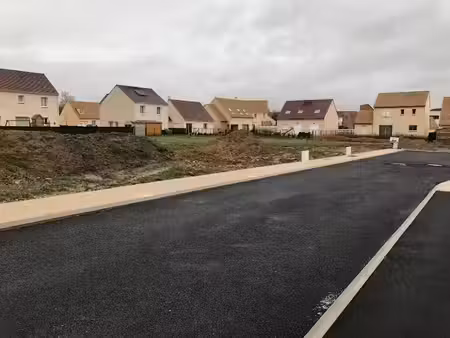 vente terrain 300 m² à tremblay-en-france (93290)  150 000 €