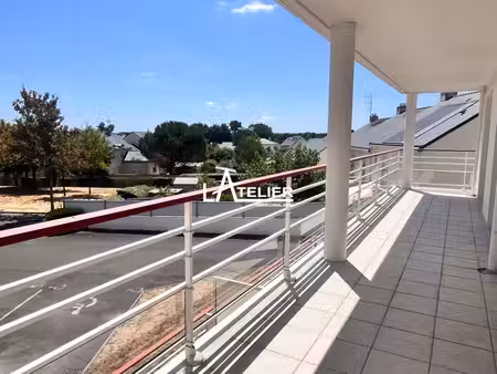 t3 en parfait état  au coeur de sautron  terrasse