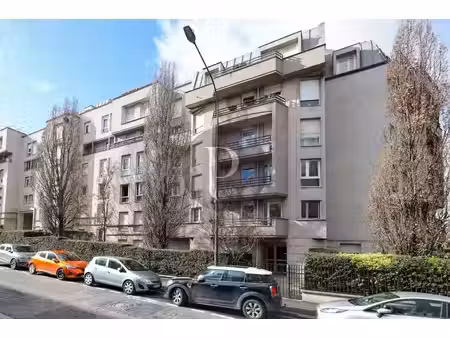 à vendre - le kremlin-bicêtre  2 pièces de 43 m² au pied de la ligne 14