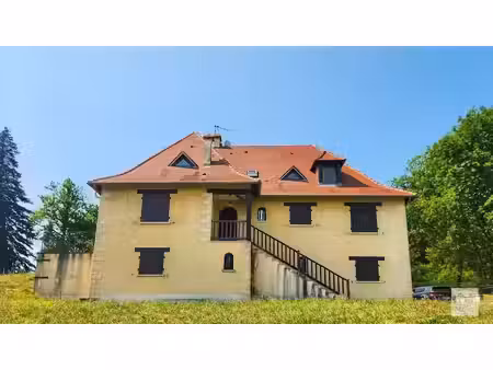 vente maison 8 pièces 195 m² à léguillac-de-l'auche (24110)  201 400 €