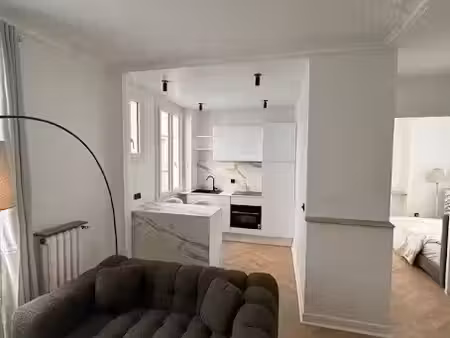 location meublée appartement 2 pièces 37 m² à paris 16ème (75016)  1 950 €