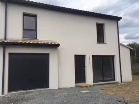 location maison à vertou (44120) : à louer / 100m² vertou