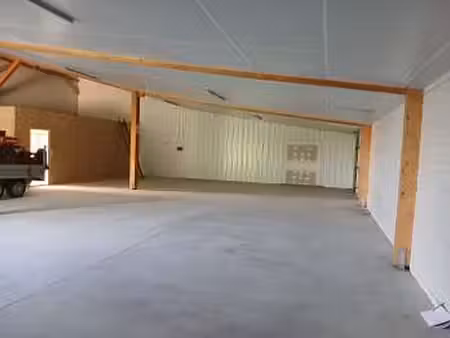 location bureaux et commerces à candé (49440) : à louer / 276m² candé