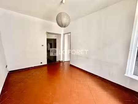à vendre - appartement t3- arles centre ancien