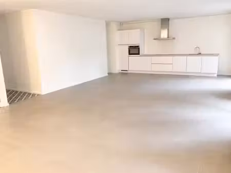 bruxelles – bureaux de 138 m² avec terrasse