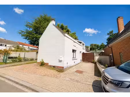 grande maison familiale avec chambre au rez-de-chaussée